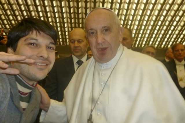 Alessandro, il cacciatore di vip: �Ho fatto foto con 4mila personaggi, � una sfida�